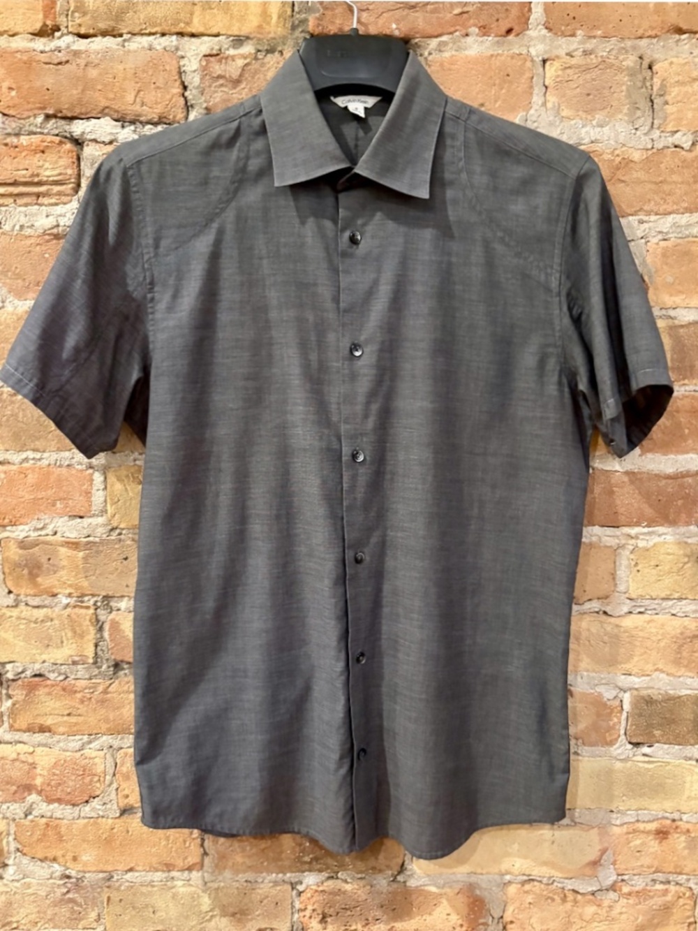 Calvin Klein Button Up Shirt - Picture 2 of 10